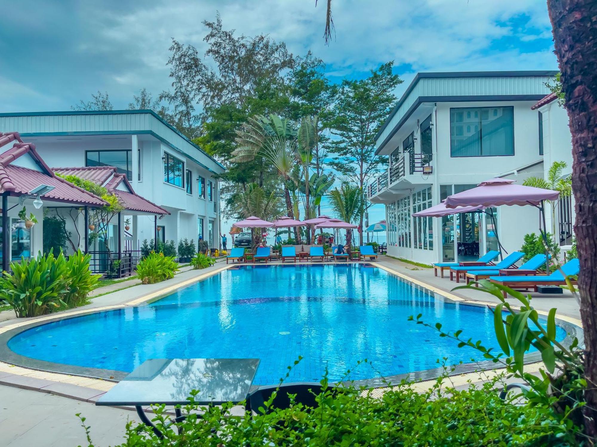 Sea Breeze Resort Сіануквіль Екстер'єр фото