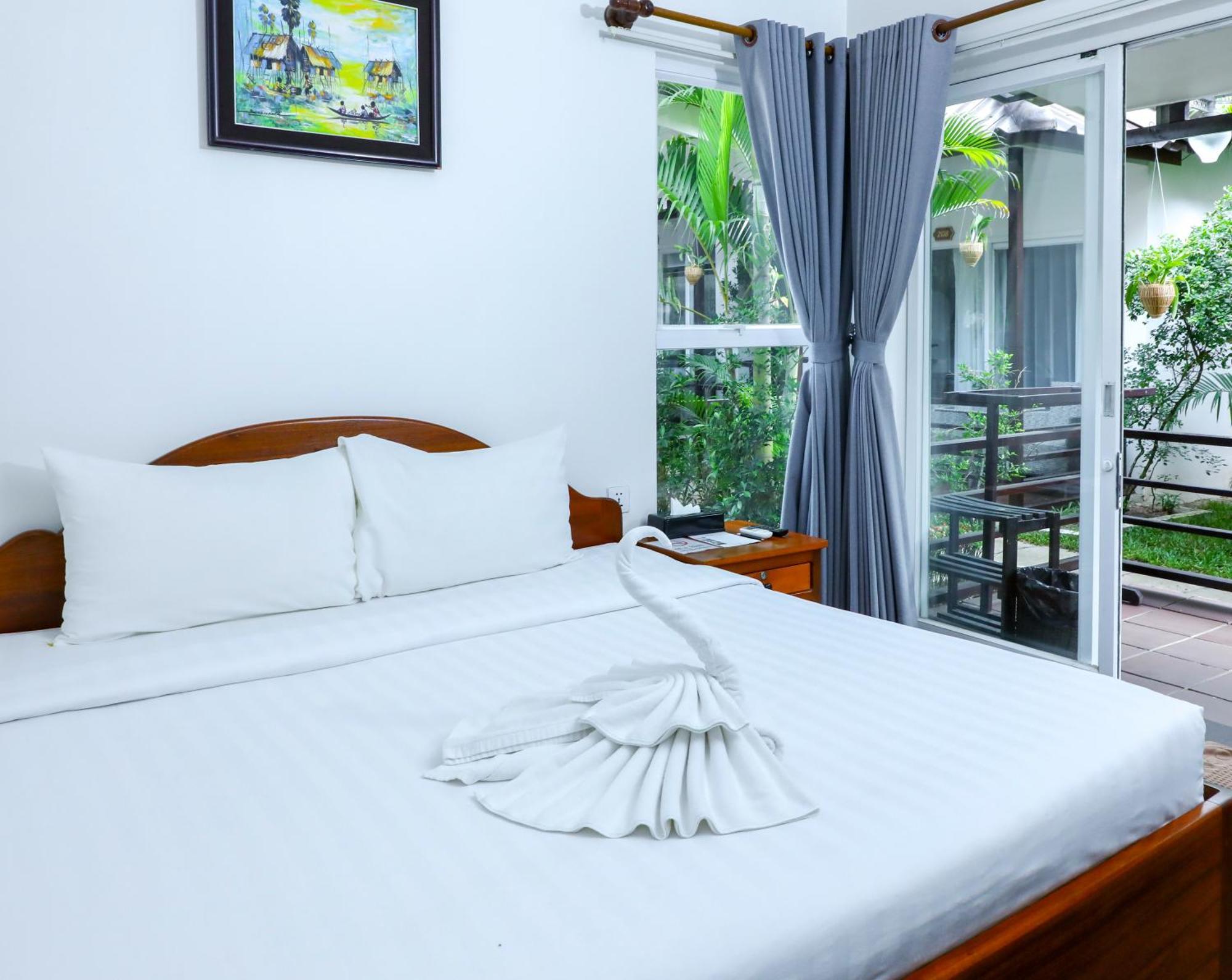 Sea Breeze Resort Сіануквіль Екстер'єр фото